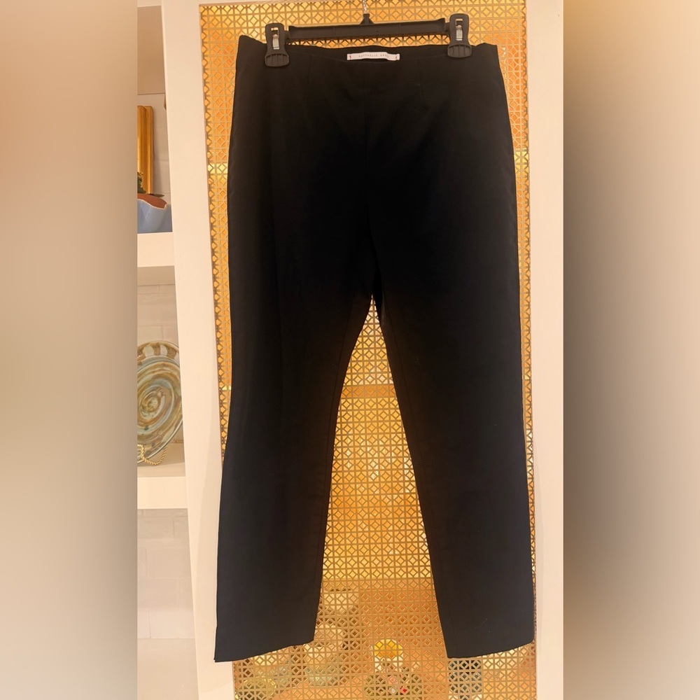 Raffaello Rossi Women's Size 40 Penny 7/8 Black Slim Mid-Rise Cropped Pants EUC